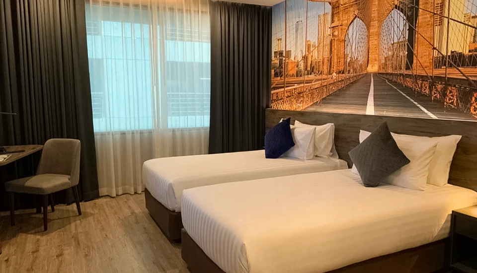 هتل منهتن بانکوک